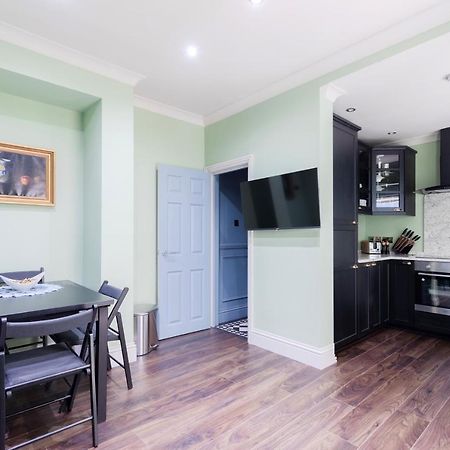 Central Stylish 2-Bed Apartment In London Luaran gambar
